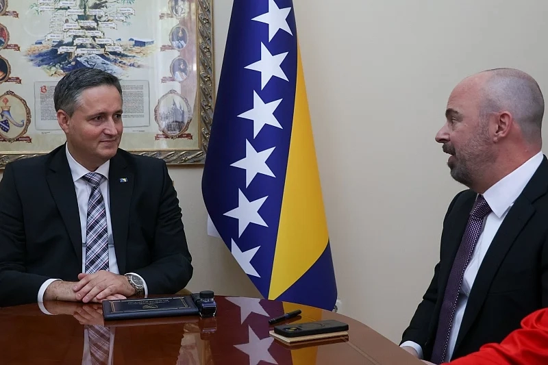 Bećirović i Ginkel o jačanju bilateralnih odnosa BiH i SAD-a